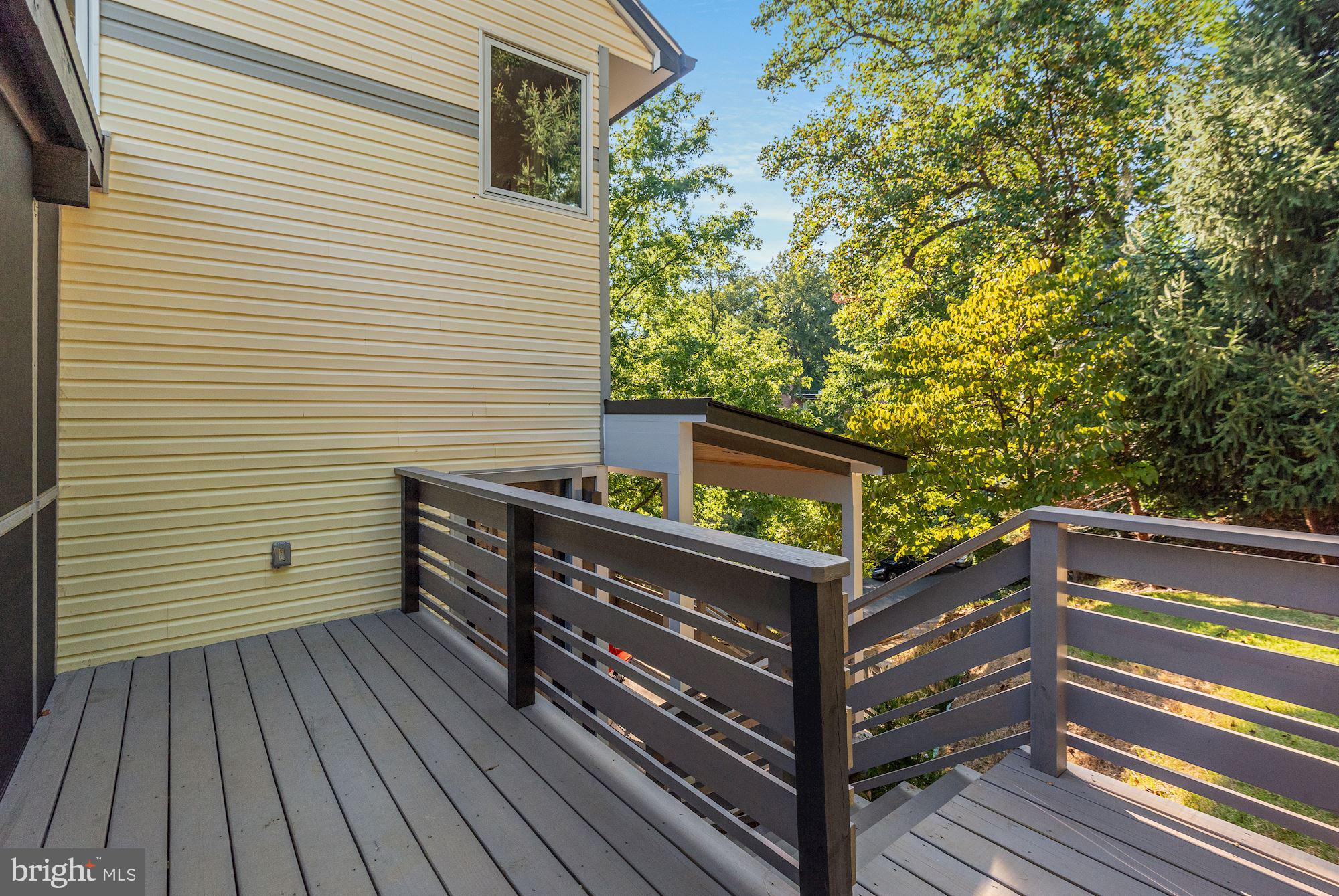17 Ritchie Avenue Silver Spring, MD 20910 - Photo 33 of 38 A barbecue deck! Or herb planting area.