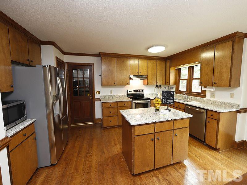 3017 Daventry Lane Raleigh, NC 27613 - Photo 6 of 17