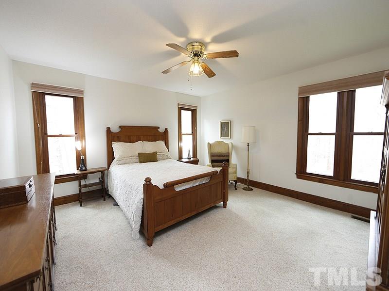 3017 Daventry Lane Raleigh, NC 27613 - Photo 8 of 17