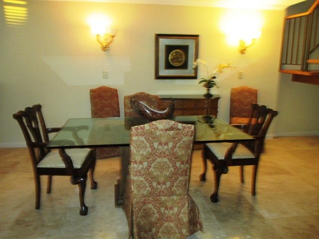 364 Golfview Road, Unit 402 North Palm Beach, FL 33408 - Photo 5 of 30 Dining area