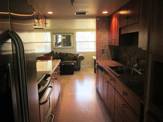 364 Golfview Road, Unit 402 North Palm Beach, FL 33408 - Photo 8 of 30 Kitchen