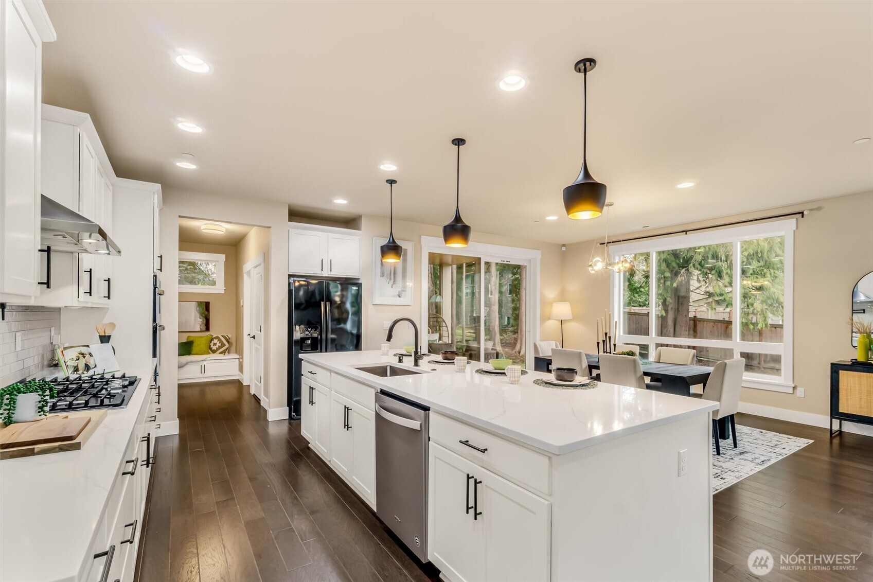 21707 2nd Avenue Southeast Bothell, WA 98021 - Photo 11 of 37 Gallery Image 11