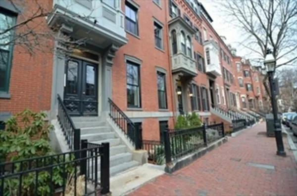 $4,600 | 23 Union Park, Unit 1, Boston, MA 02118