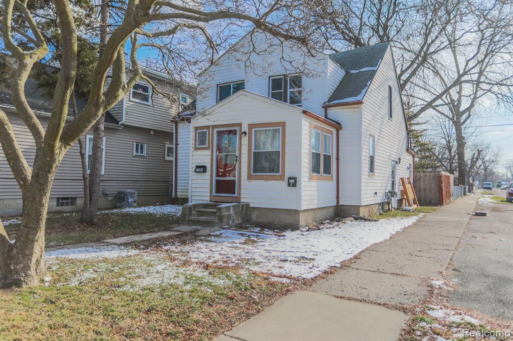 7006 Toepfer Road Warren, MI 48091 - Photo 2 of 16