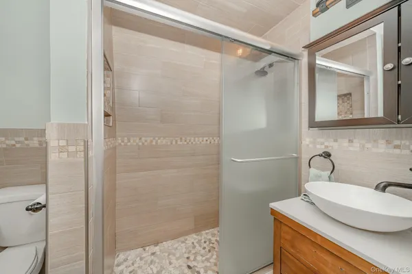 $829,990 | 2431 Riverside Drive, Wantagh, NY 11793
