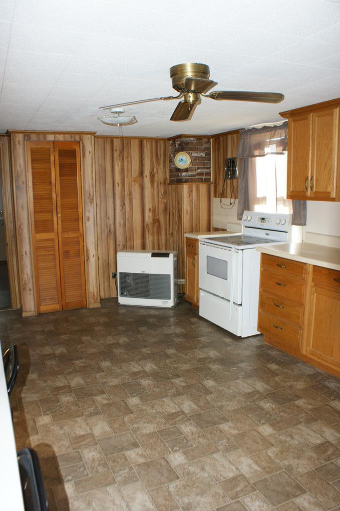 324 Riverside Drive Independence, VA 24348 - Photo 13 of 25 Gallery Image 13