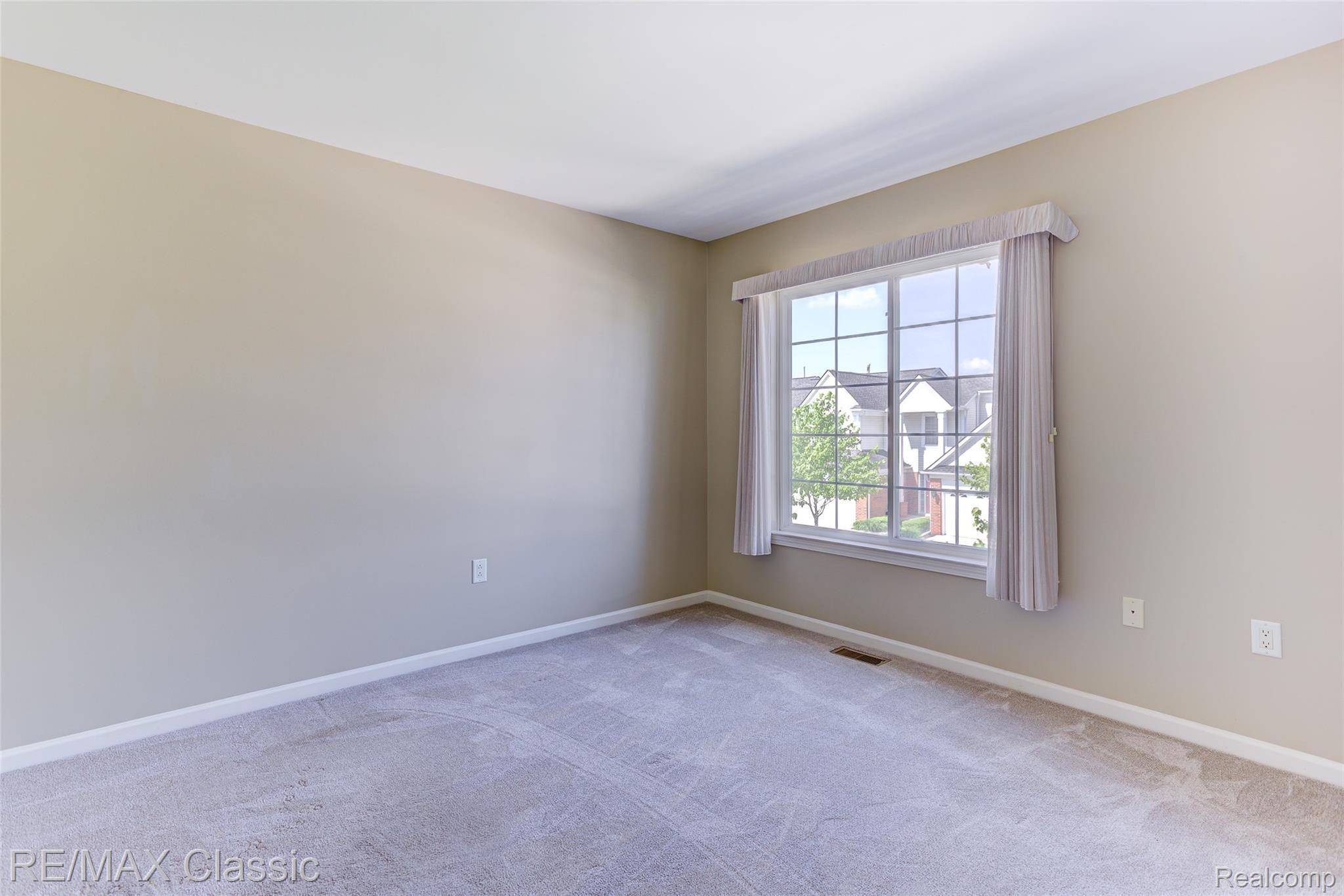 41620 Mitchell Road Novi, MI 48377 - Photo 33 of 40 Bed
