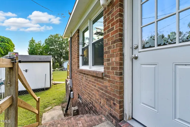 $275,000 | 1412 Parks Village Road, Zebulon, NC 27597