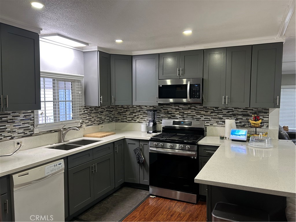 16600 Orange Avenue, Unit 48 Paramount, CA 90723 - Photo 8 of 24