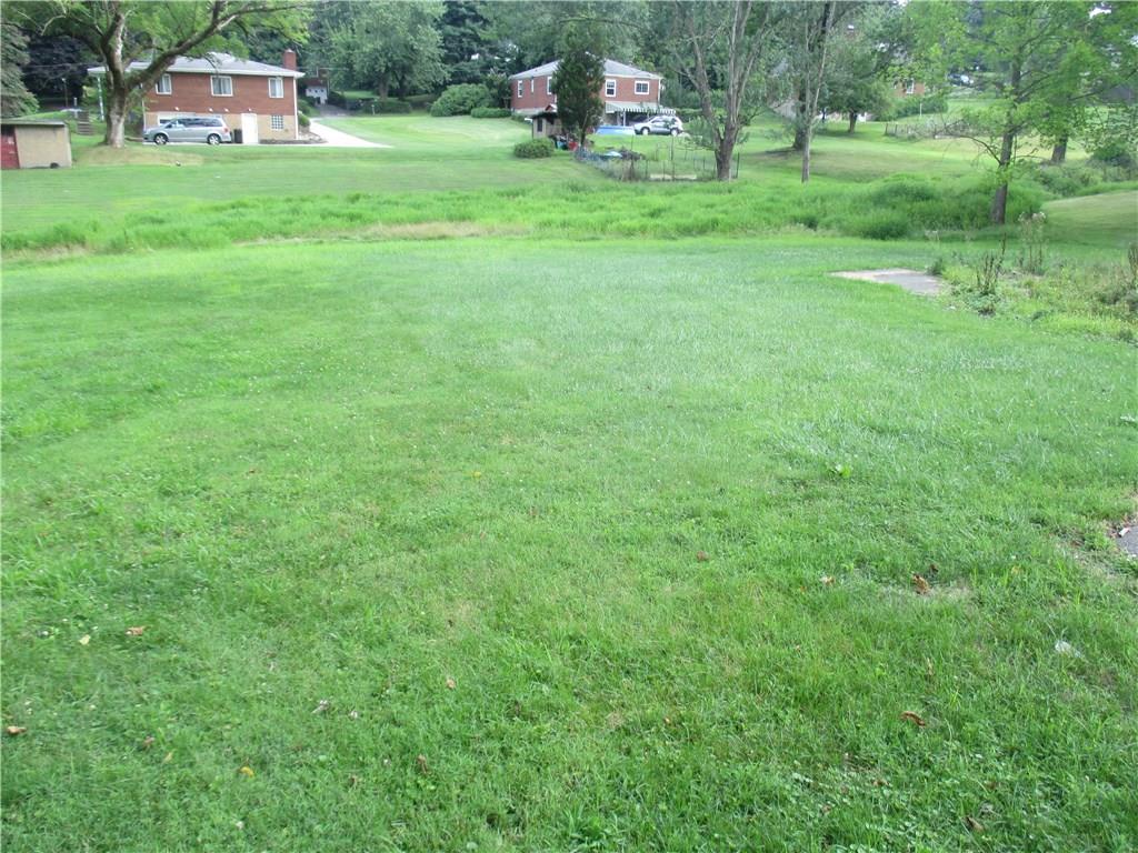 326 Hulton Road Verona, PA 15147 - Photo 13 of 17 BACK YARD