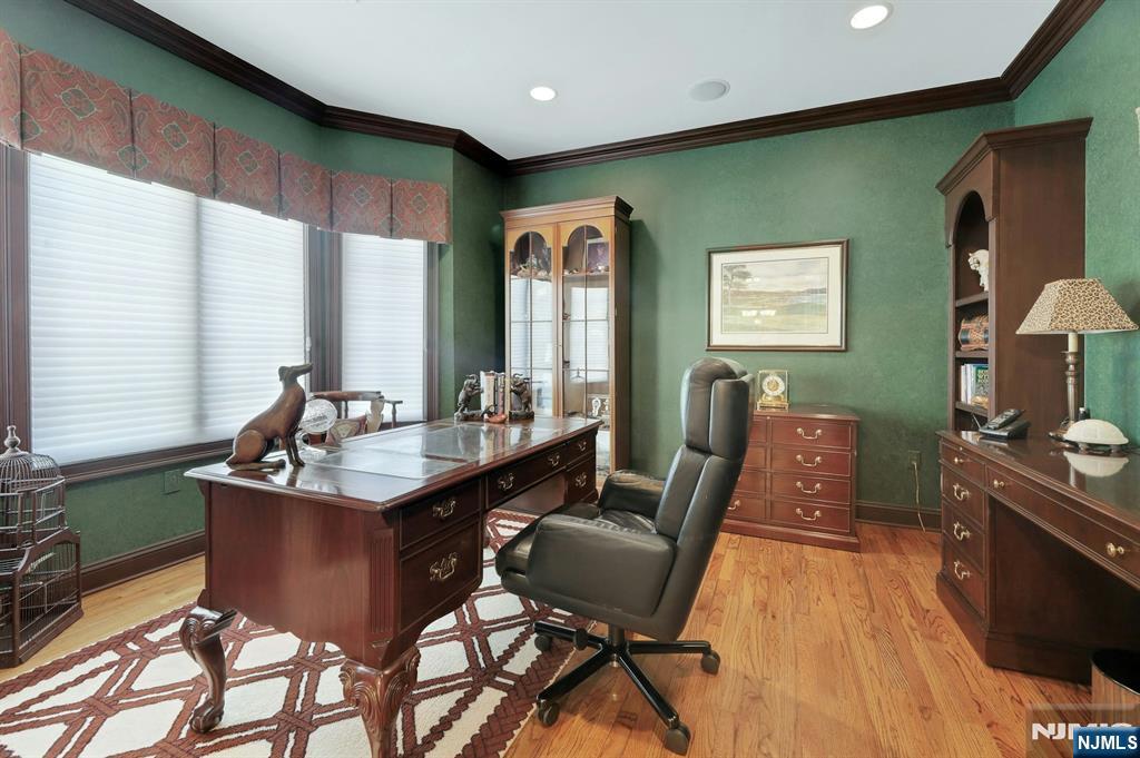278 Hampshire Ridge, Unit 278 Park Ridge, NJ 07656 - Photo 5 of 45