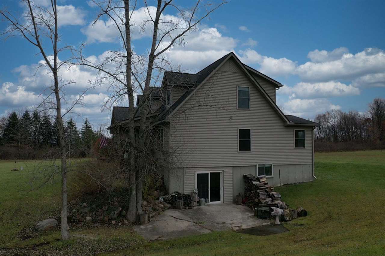 5291 Piersonville Road Columbiaville, MI 48421 - Photo 5 of 53 50061019-4.JPG
