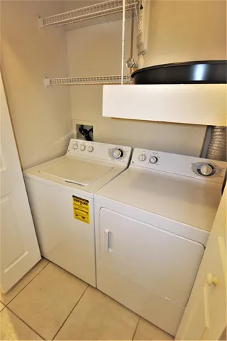 $1,785 | 7648 Plantation Circle, Bradenton, FL 34201