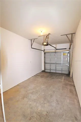 $1,785 | 7648 Plantation Circle, Bradenton, FL 34201