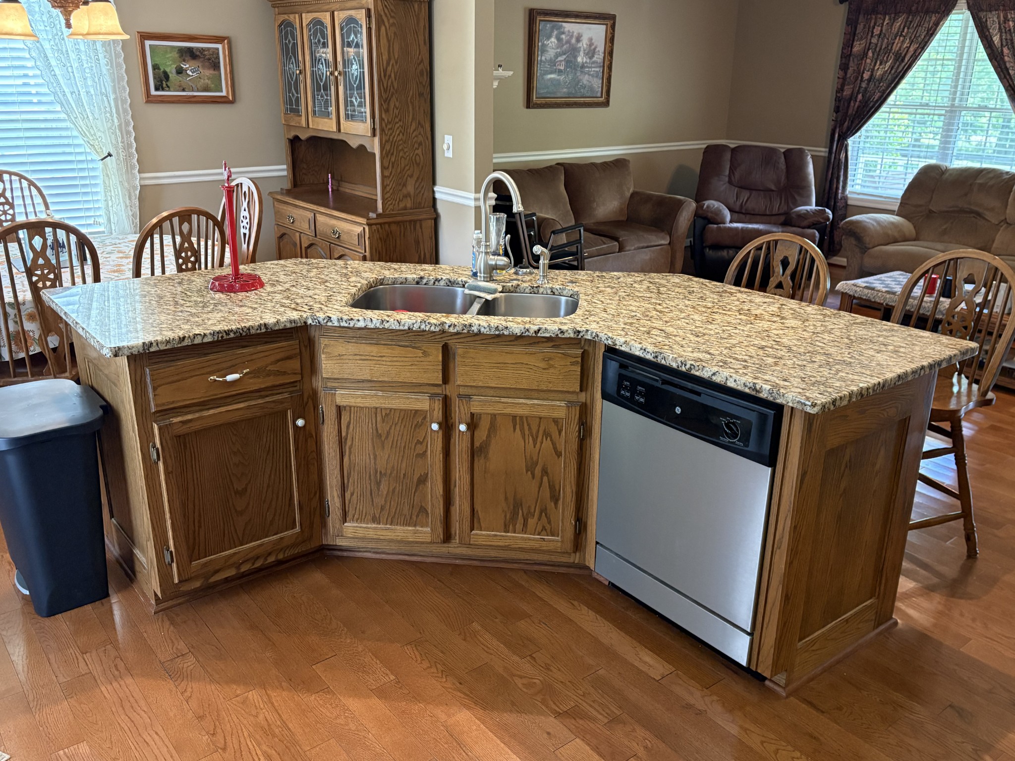 5234 Shellsford Road McMinnville, TN 37110 - Photo 15 of 59 a kitchen with a stove refrigerator and sink