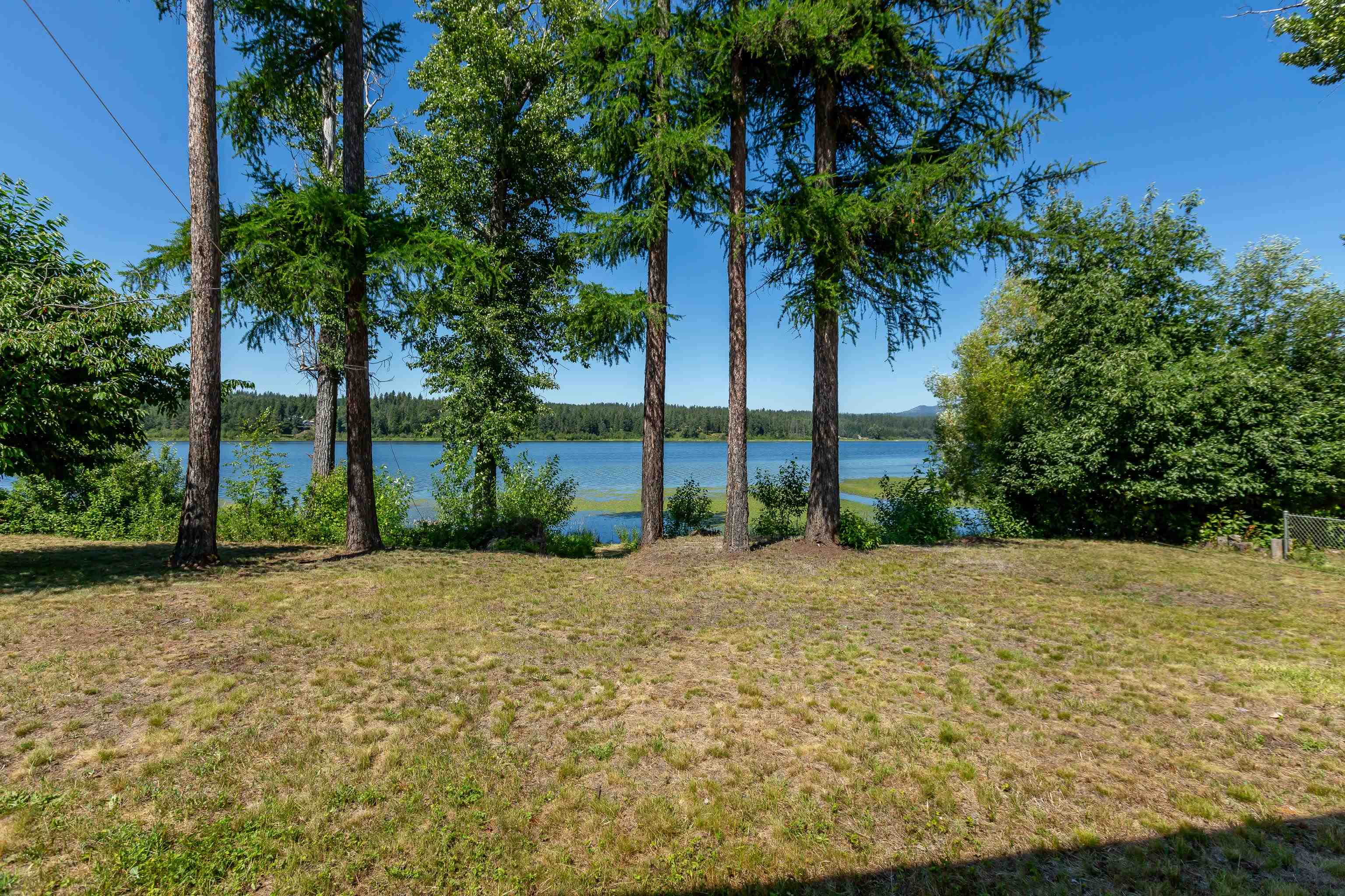 41125 North Lake Shore Road Elk, WA 99009 - Photo 32 of 43