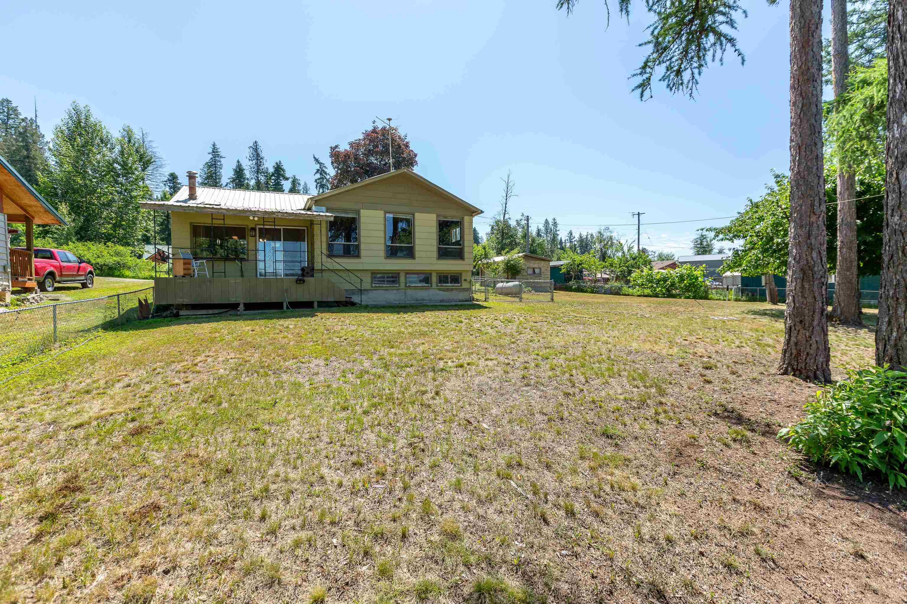 41125 North Lake Shore Road Elk, WA 99009 - Photo 34 of 43