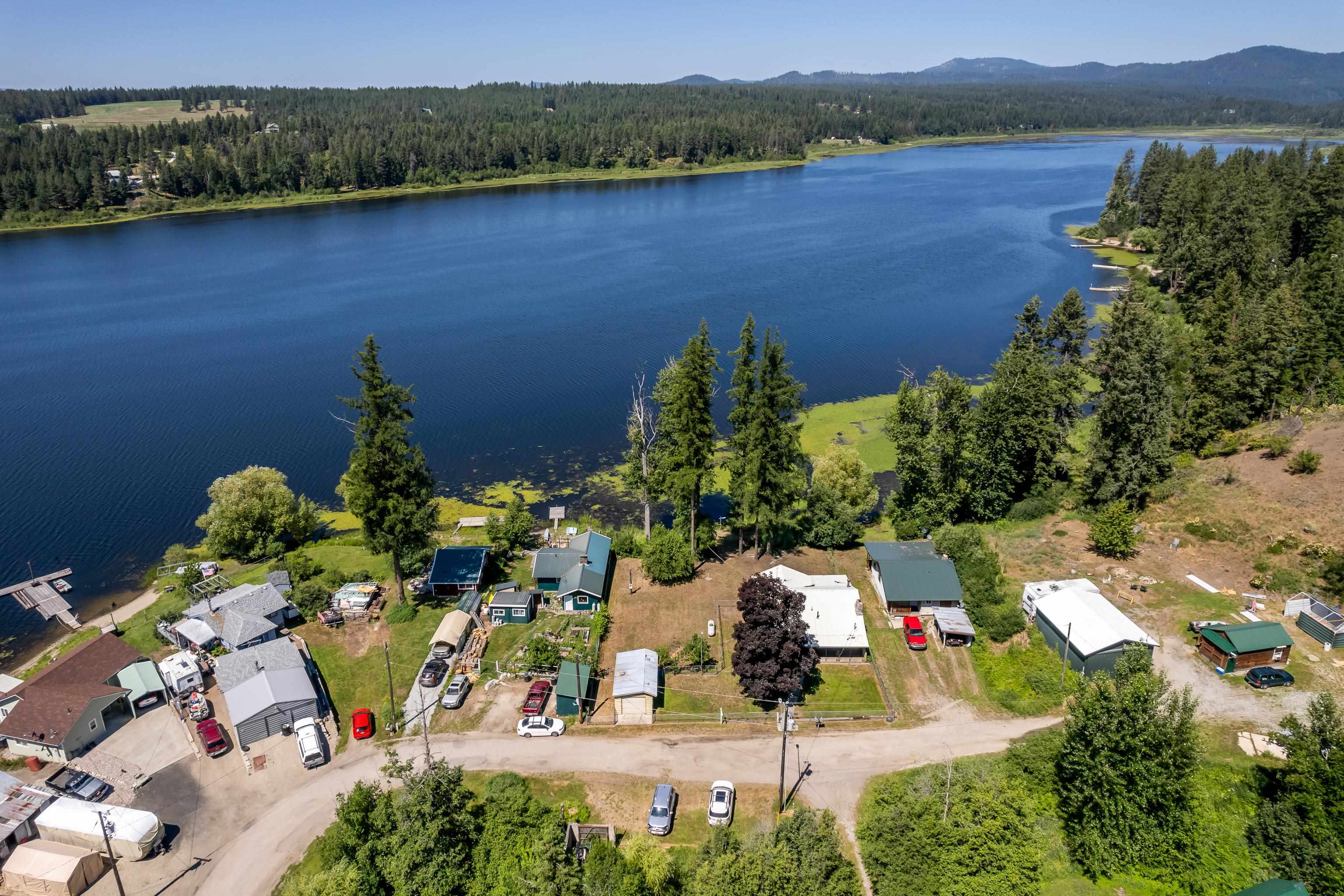 41125 North Lake Shore Road Elk, WA 99009 - Photo 5 of 43