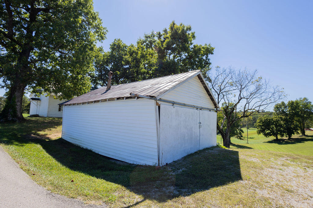 250 Mc Causey Ridge Road Frenchburg, KY 40322 - Photo 29 of 33 Garage/Workshop