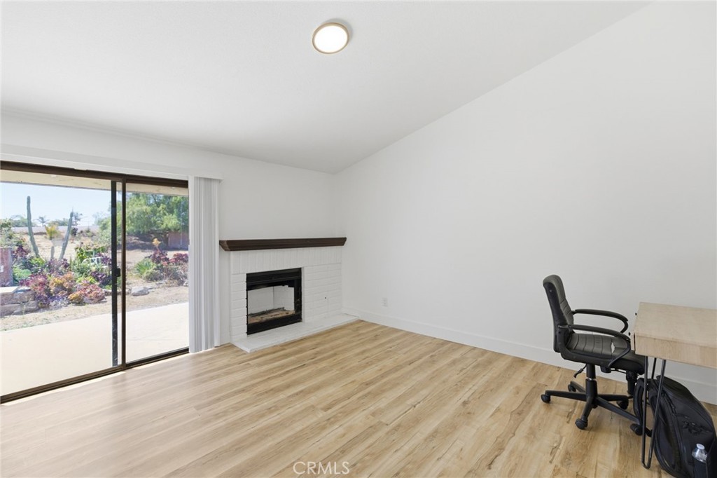 18085 Golden Leaf Lane Riverside, CA 92504 - Photo 18 of 45