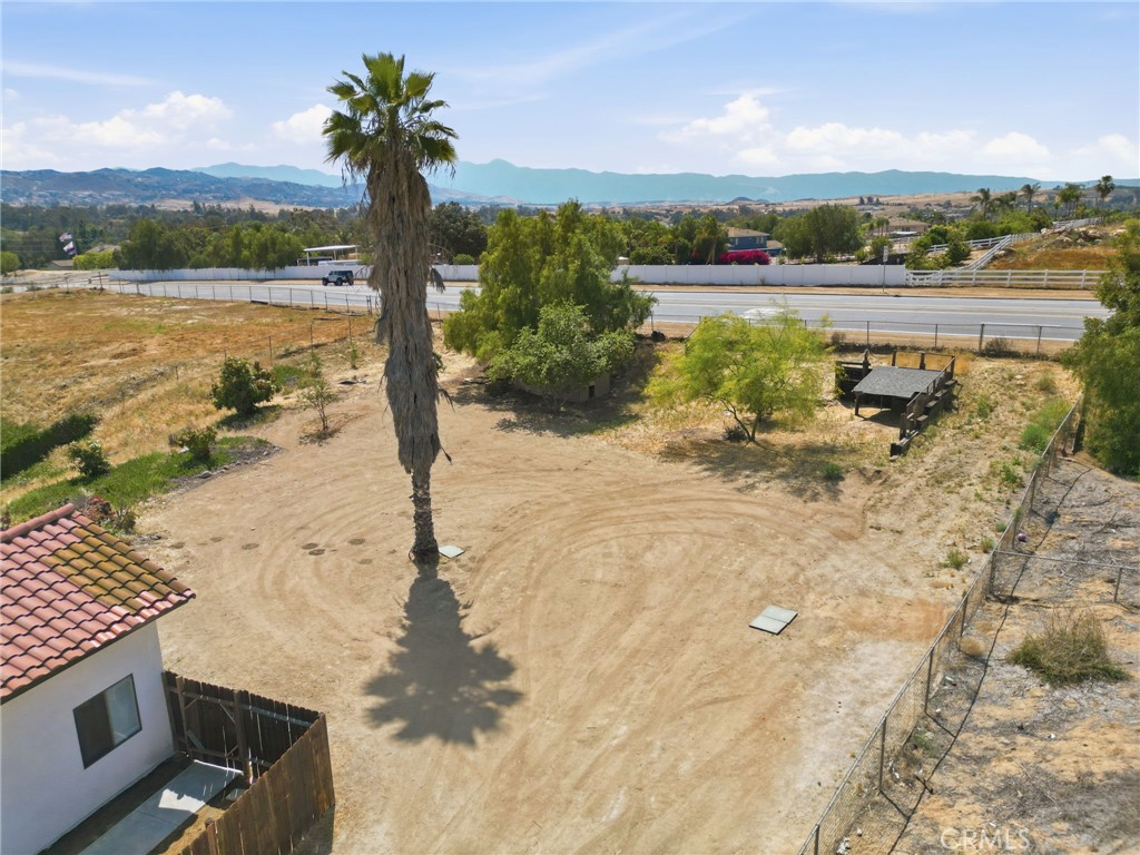 18085 Golden Leaf Lane Riverside, CA 92504 - Photo 37 of 45