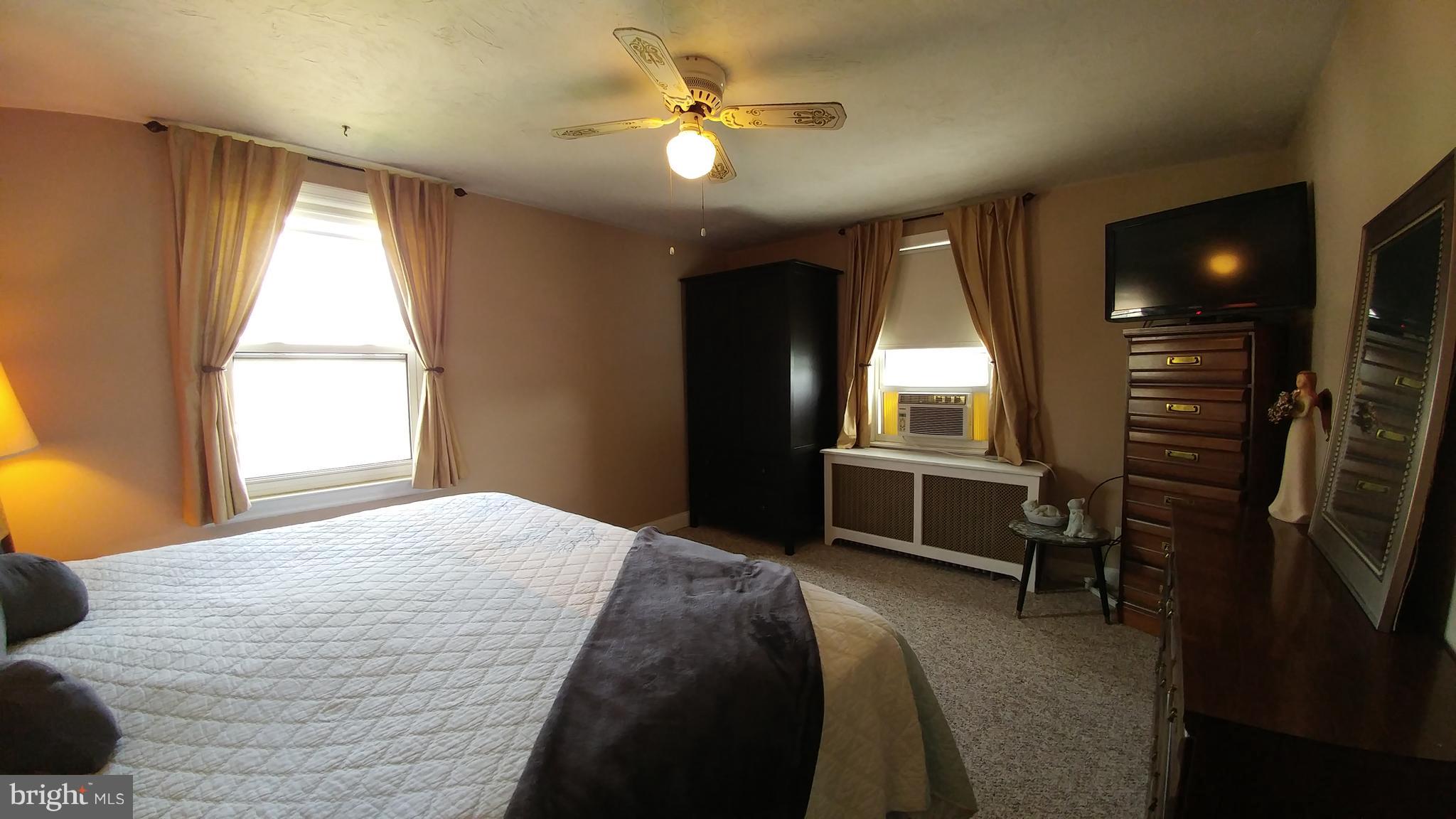 1724 Filbert Street York, PA 17404 - Photo 24 of 37