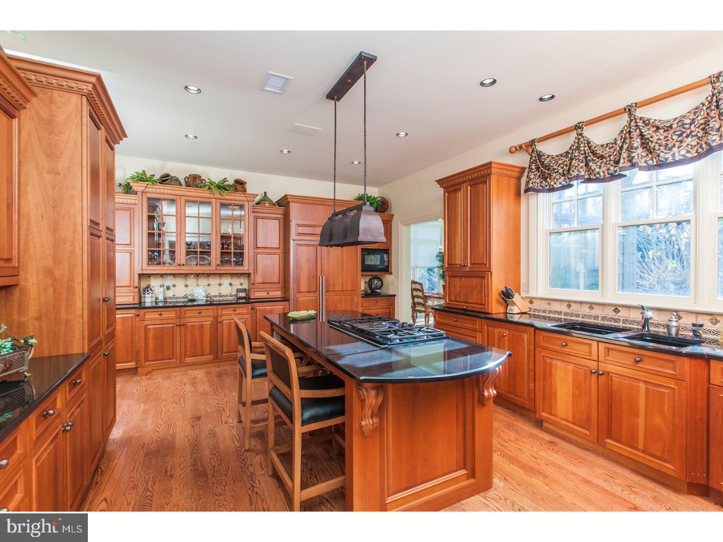 53 Cradle Rock Road Princeton, NJ 08540 - Photo 8 of 25