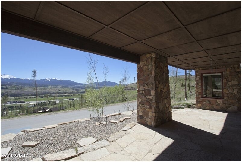 990 Cozens Ridge Fraser, CO 80442 - Photo 25 of 29 cozens ridge 990_viewfrompatio