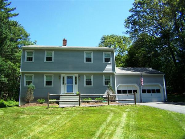 110 Wildwood Road Andover, MA 01810 - Photo 2 of 27 Gallery Image 2
