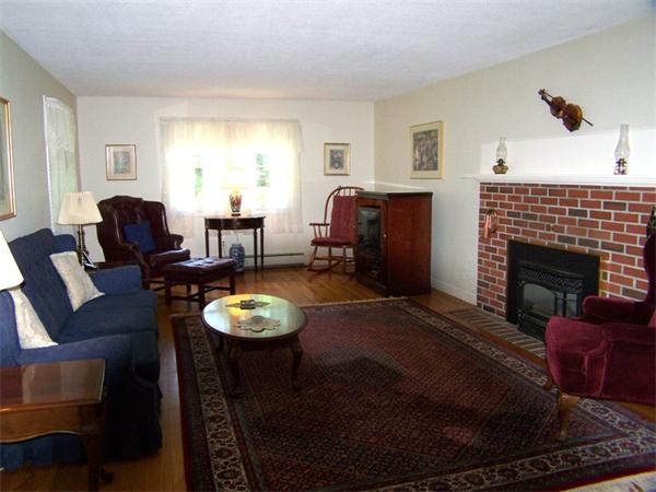 110 Wildwood Road Andover, MA 01810 - Photo 6 of 27 Gallery Image 6