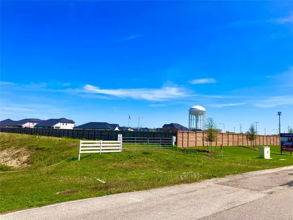 $224,000 | 3804 20th Street North, Texas City, TX 77590