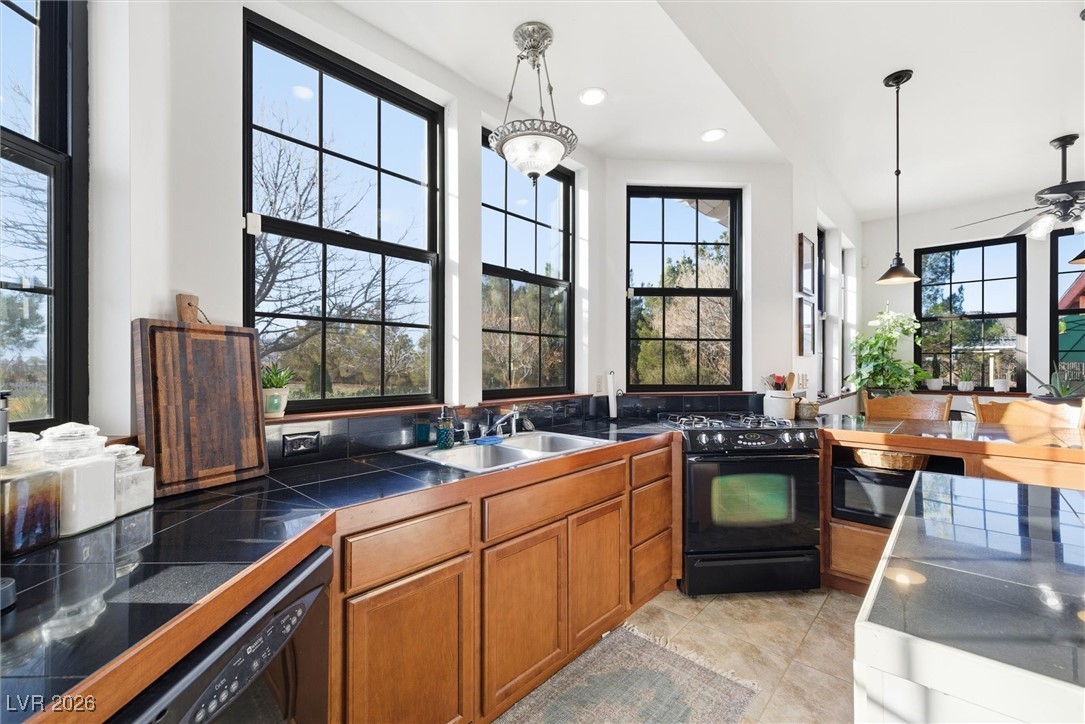 3450 Utah Street Pahrump, NV 89060 - Photo 19 of 33