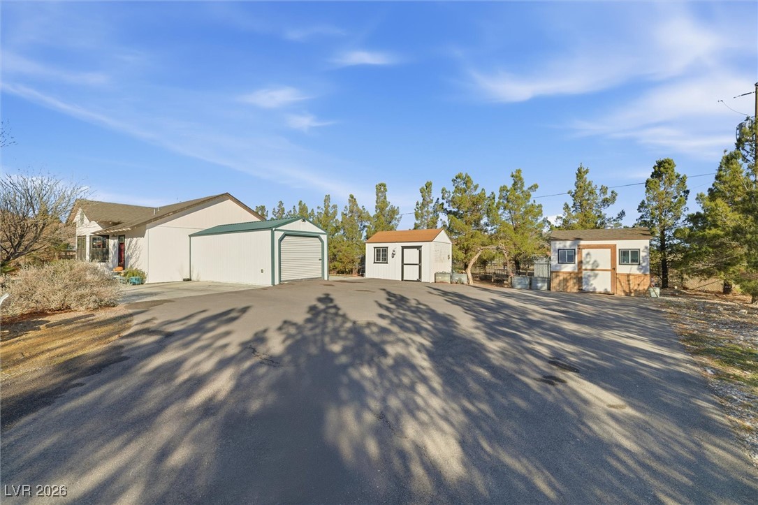 3450 Utah Street Pahrump, NV 89060 - Photo 8 of 33