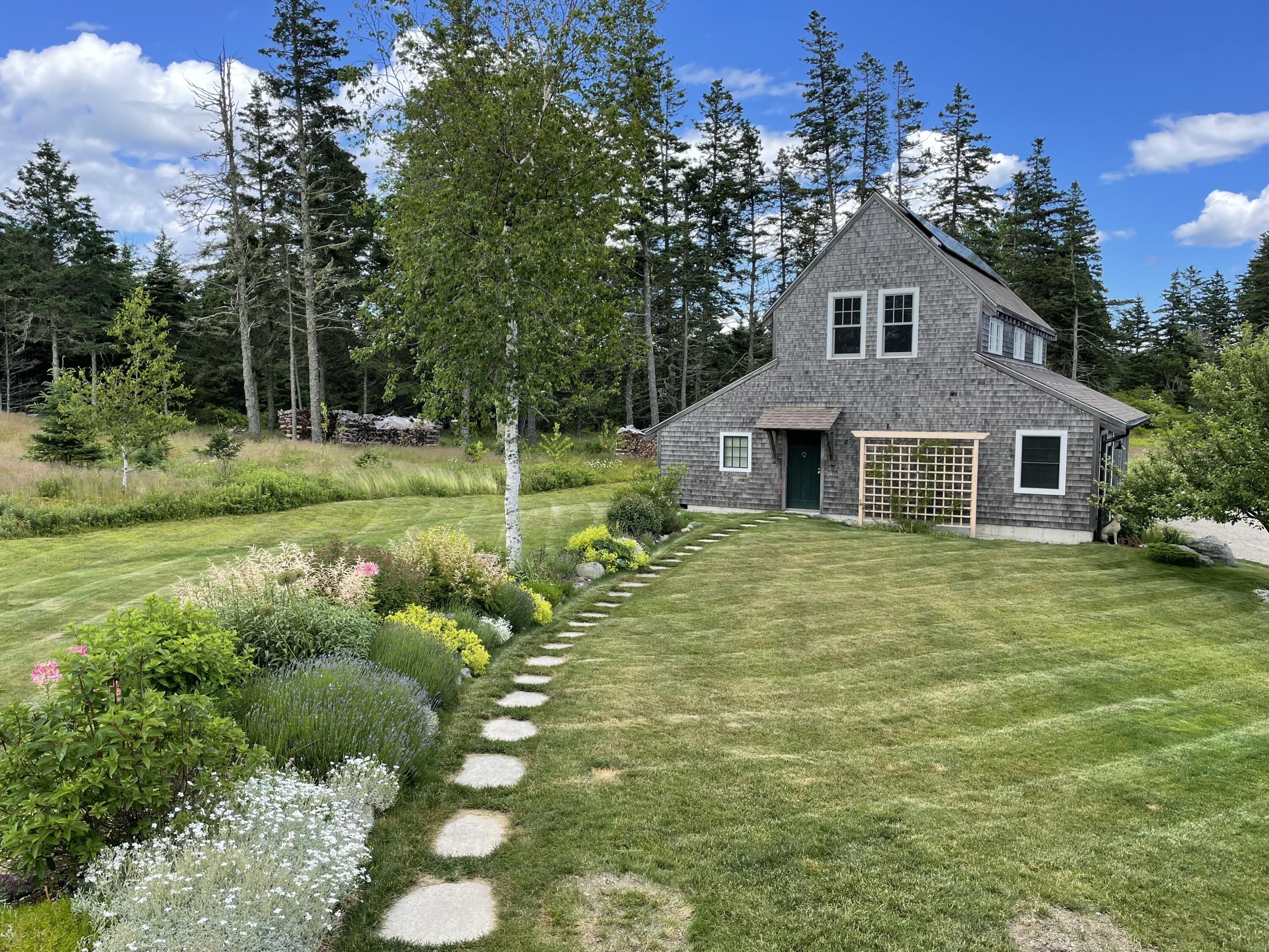 319 Crocketts River Road Vinalhaven, ME 04863 - Photo 35 of 44 AF07DA2E-DB30-41F4-938A-BBFFA03B17A3