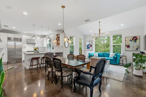 $800,000 | 3001 Del Curto Road, Unit 31, Austin, TX 78704