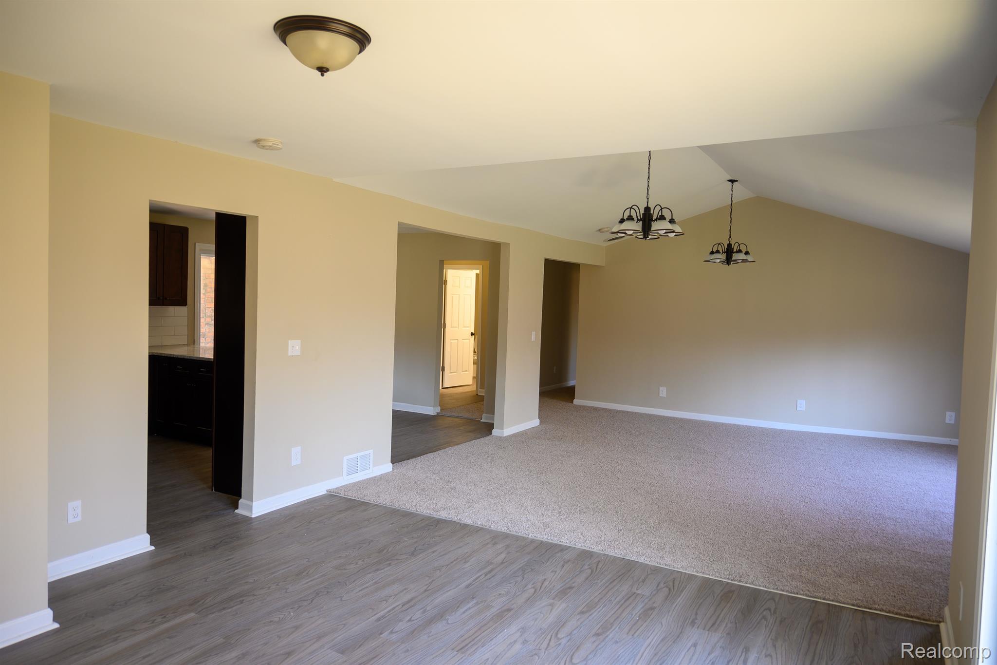 26401 Sumpter Road Belleville, MI 48111 - Photo 15 of 23 Gallery Image 15