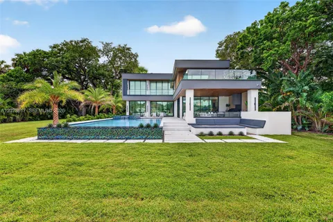 $13,995,000 | 700 Southwest 12th Avenue, Fort Lauderdale, FL 33312