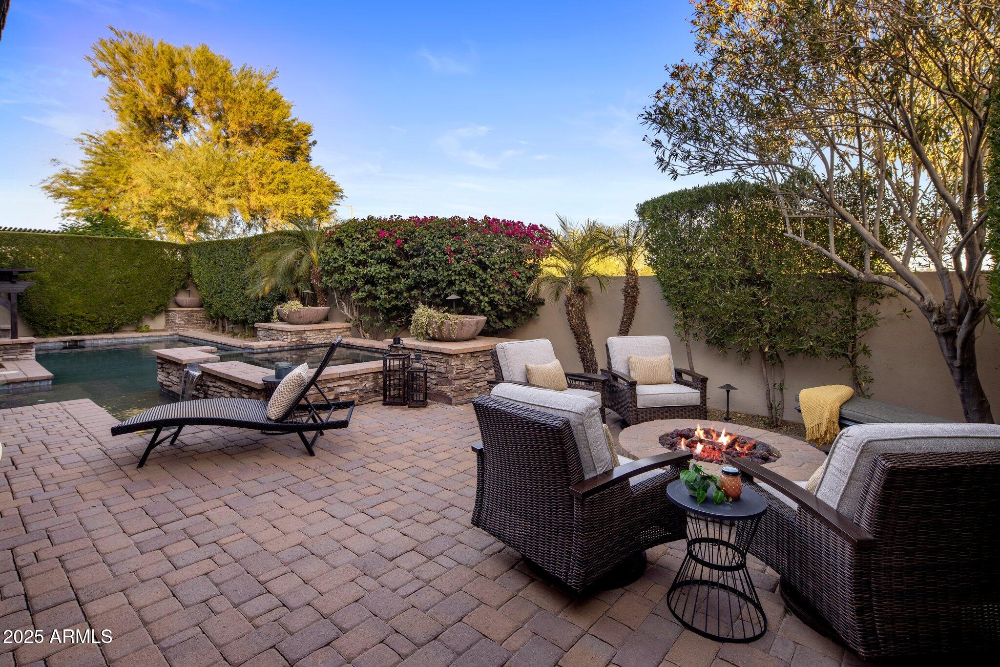 3741 East Ember Glow Way Phoenix, AZ 85050 - Photo 32 of 71 32