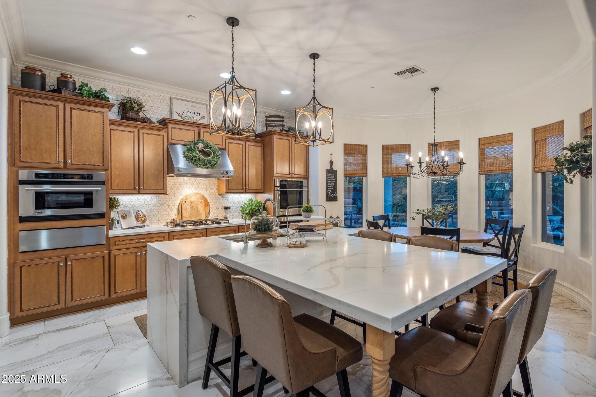 3741 East Ember Glow Way Phoenix, AZ 85050 - Photo 5 of 71 5