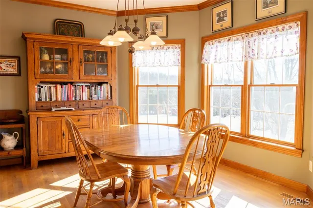 $895,000 | 9445 Hwy An, Rosebud, MO 63091