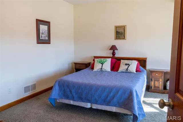 $895,000 | 9445 Hwy An, Rosebud, MO 63091