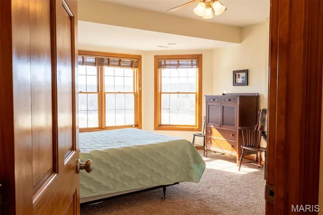 $895,000 | 9445 Hwy An, Rosebud, MO 63091