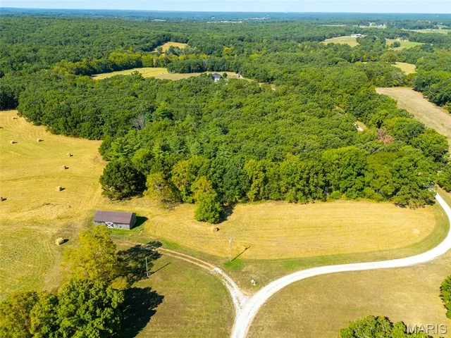 $895,000 | 9445 Hwy An, Rosebud, MO 63091