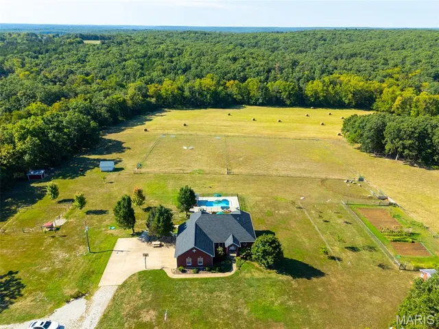 $895,000 | 9445 Hwy An, Rosebud, MO 63091