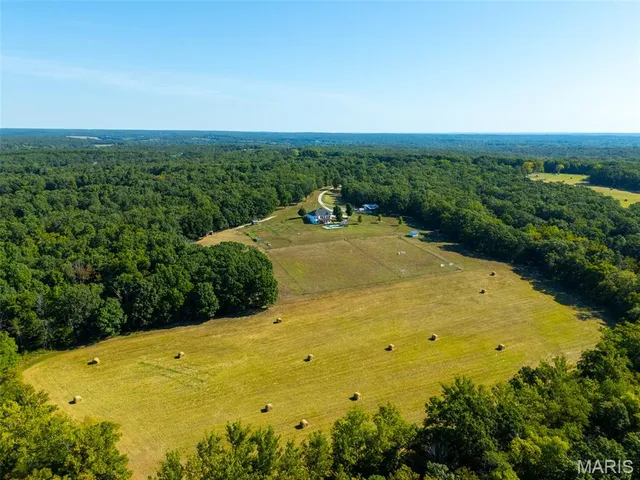 $895,000 | 9445 Hwy An, Rosebud, MO 63091