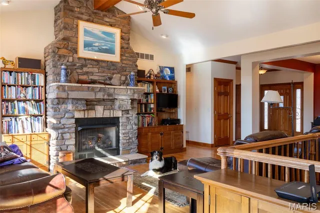 $895,000 | 9445 Hwy An, Rosebud, MO 63091