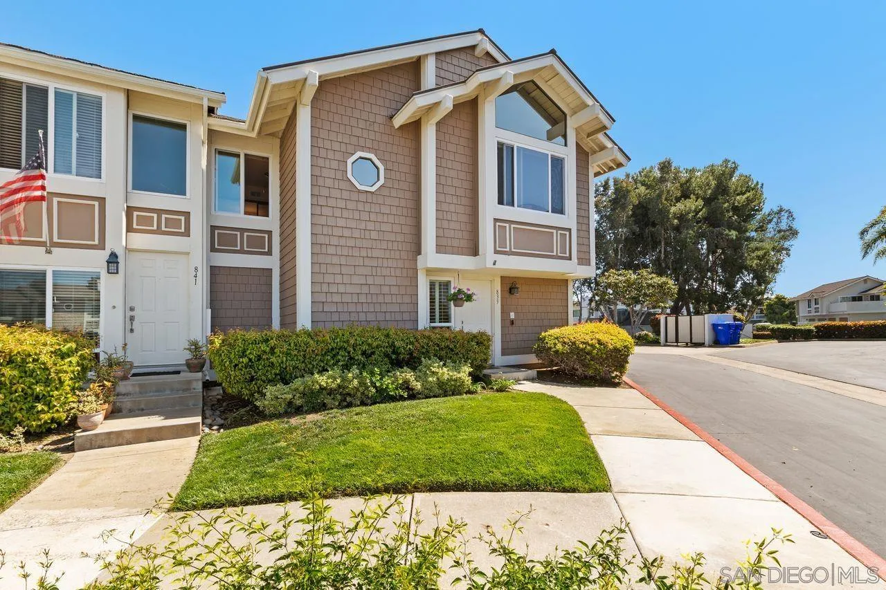 839 Mistletoe Lane Carlsbad, CA 92011 - Photo 1 of 50 a front view of a house with garden