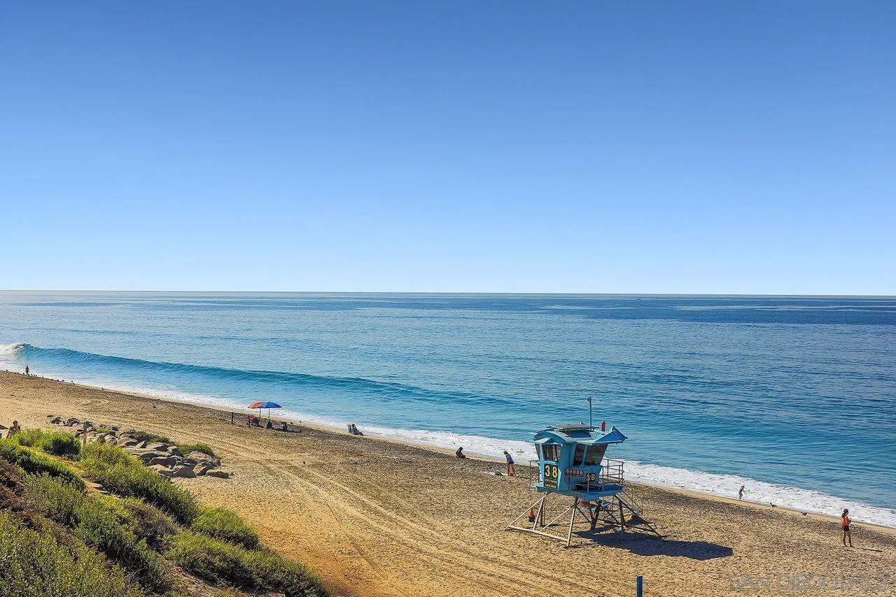 839 Mistletoe Lane Carlsbad, CA 92011 - Photo 46 of 50 a ocean view with beach and ocean view