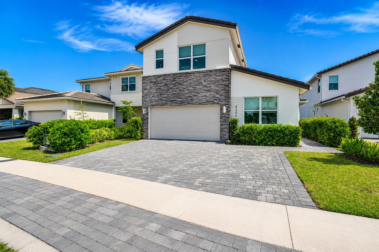4206 Rosa Drive Deerfield Beach, FL 33064 - Photo 4 of 51 file_000000008234720caf757d54adefc974