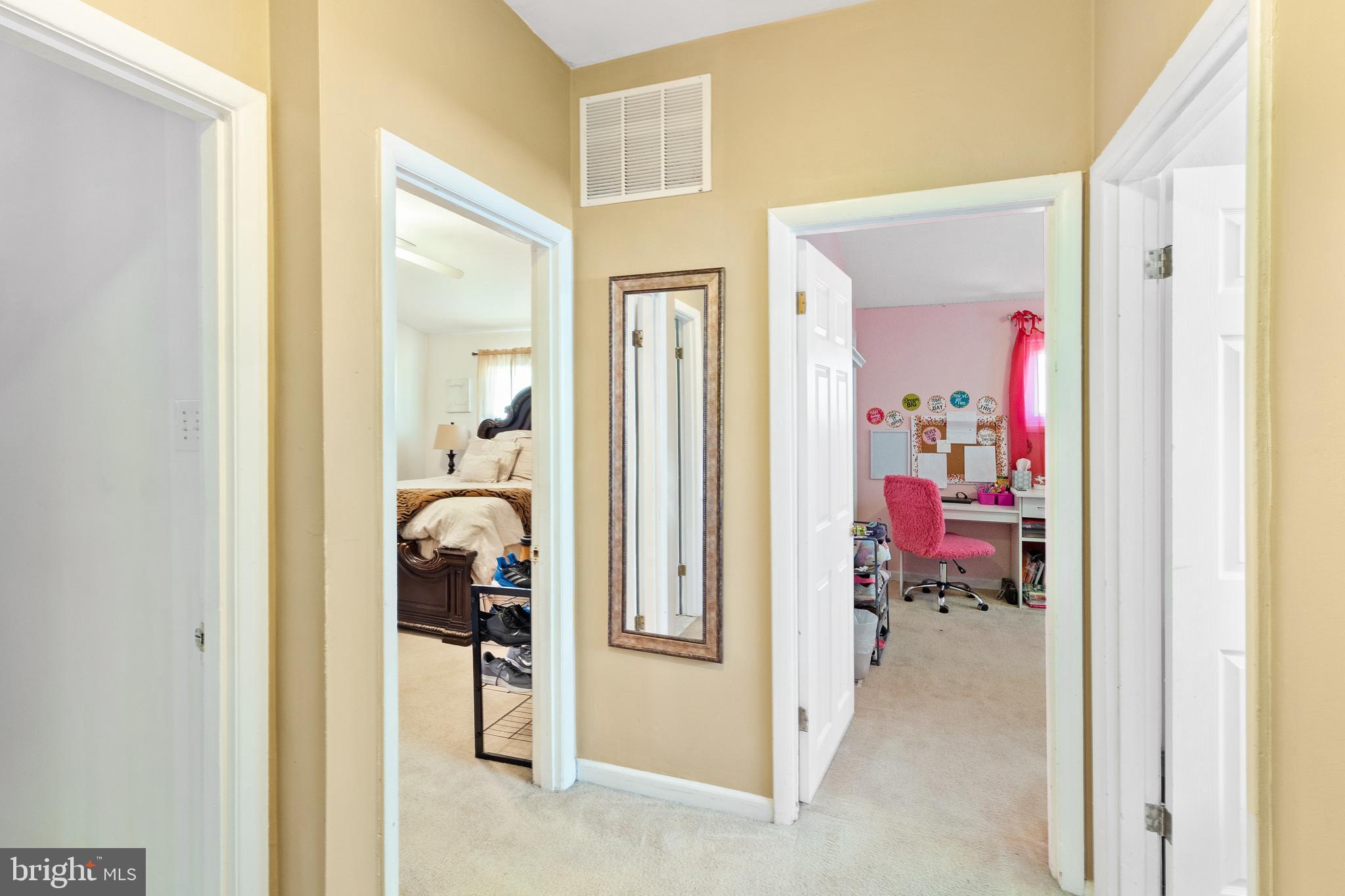 3822 Kilburn Road Randallstown, MD 21133 - Photo 8 of 22 Upper Level Hallway